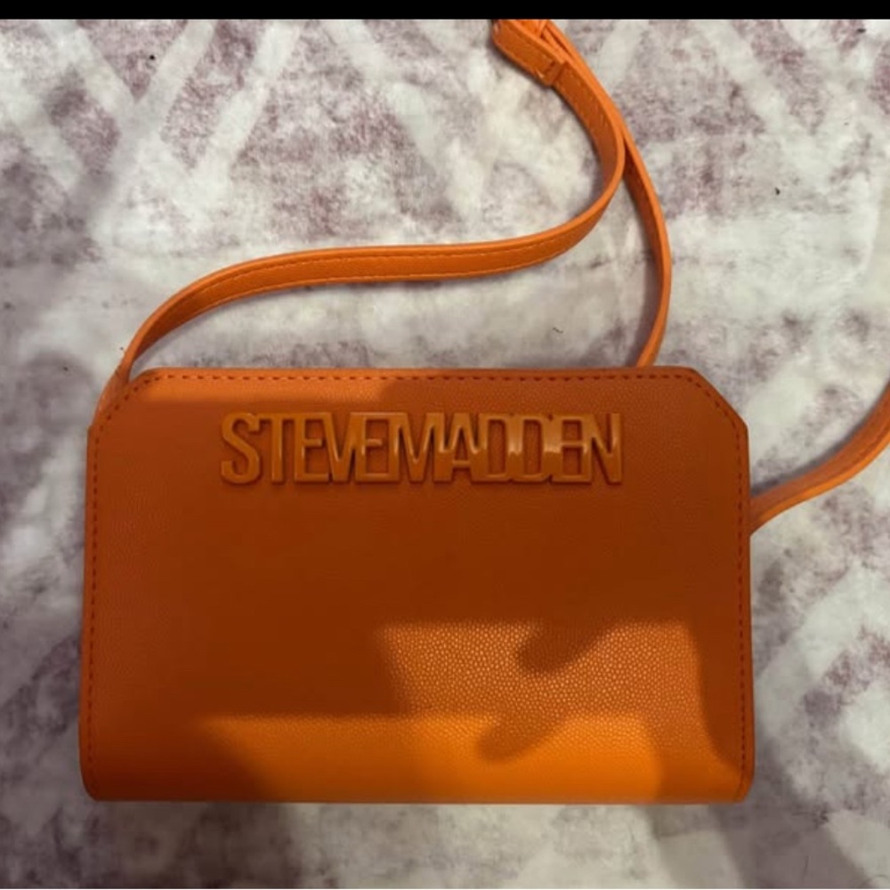 Steve Madden Bold Orange Shoulder Bag